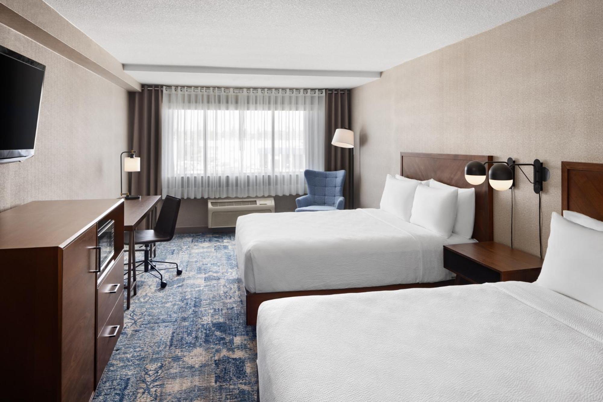 Four Points By Sheraton Edmonton South Ngoại thất bức ảnh