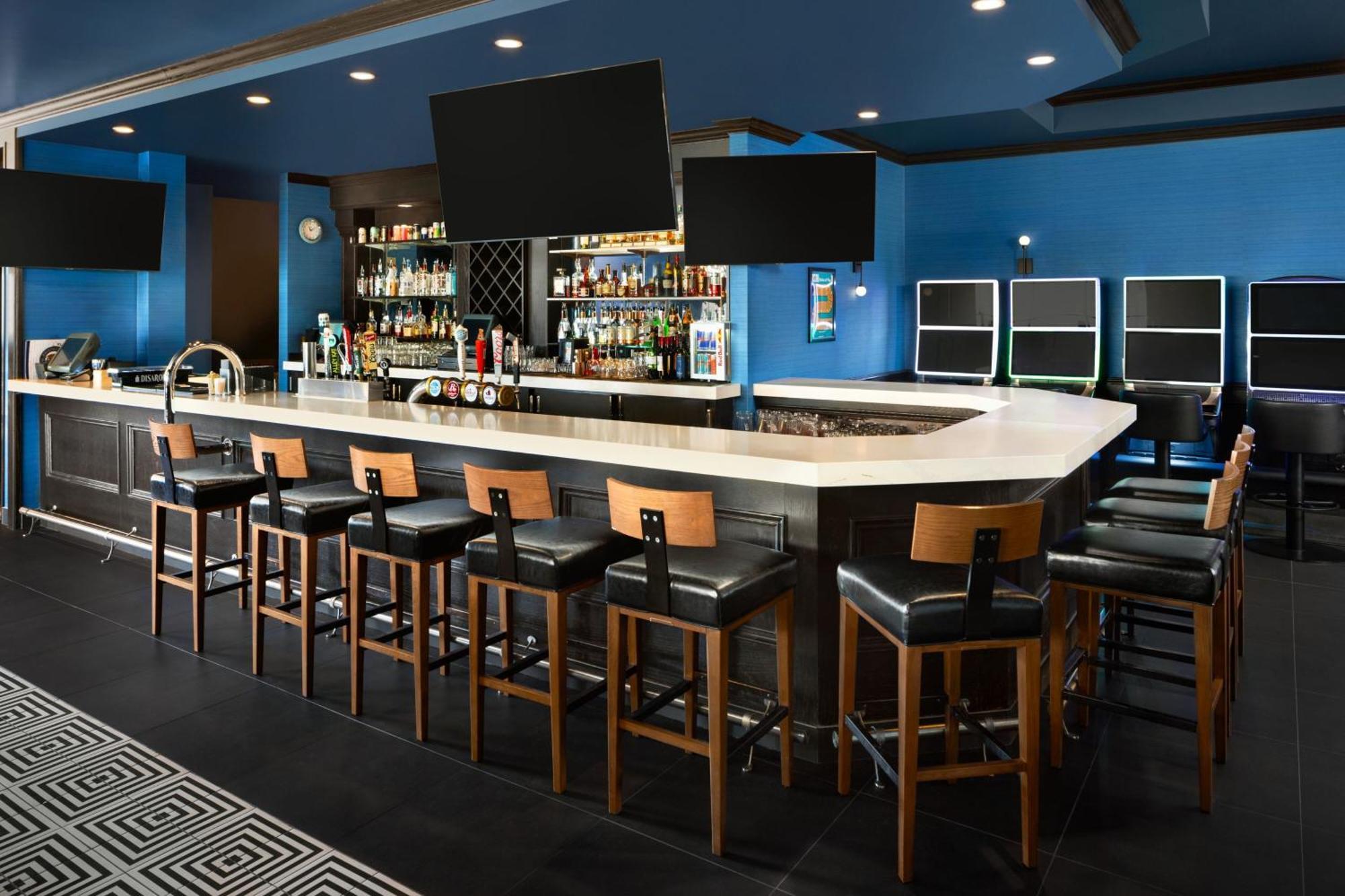 Four Points By Sheraton Edmonton South Ngoại thất bức ảnh