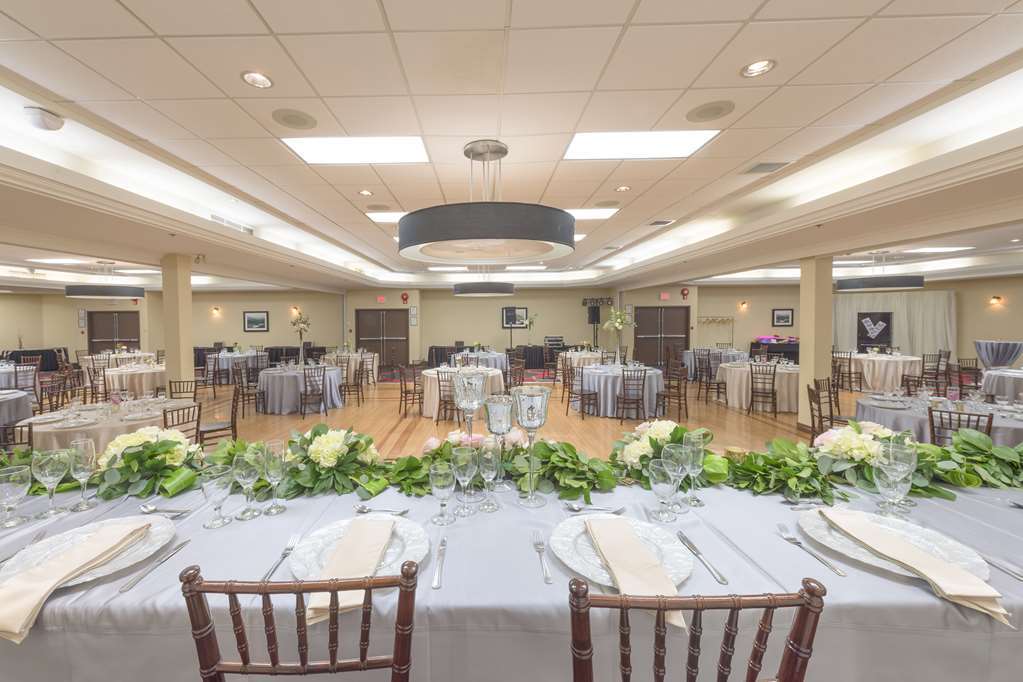 Four Points By Sheraton Edmonton South Tiện nghi bức ảnh